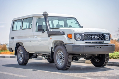 TOYOTA LAND CRUISER 70 LC78-0