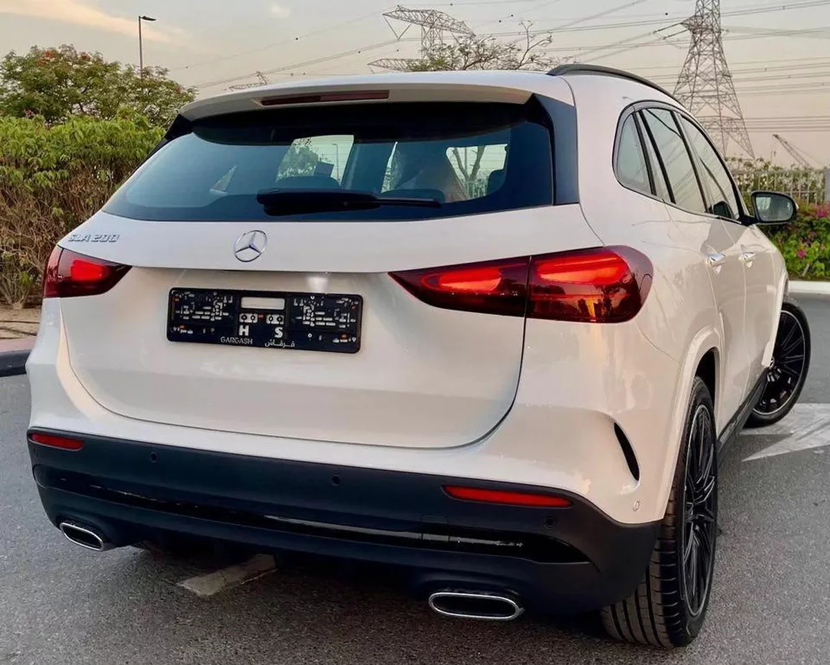 Mercedes Benz GLA 200 AMG PREMIUM Premium 1.4L AMG 5 years warranty 2025 GCC-6-6