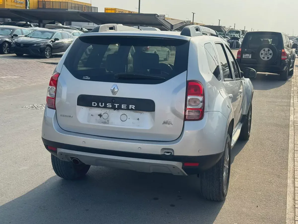 Renult Duster 2017 siber color GCc carln car-6-6