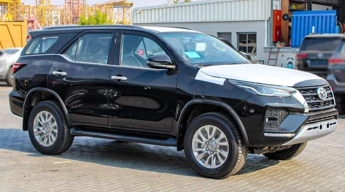 Toyota Fortuner VX2 PLUS FORTUNER VX 2.8L DIESEL 2024
