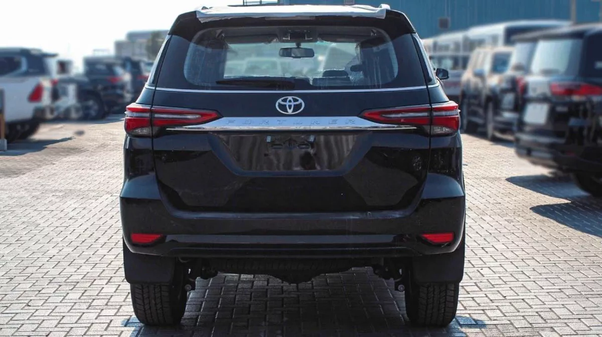 Toyota Fortuner VX2 PLUS FORTUNER VX 2.8L DIESEL 2024-3-0