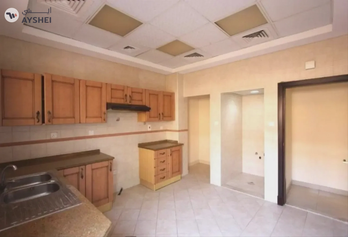 VILLA FOR RENT IN MIRDIF VILLAS, MIRDIF Spacious 4 Masters BDR Villa in Community for Rent-5-5