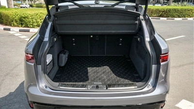 Jaguar F Pace R Dynamic-10