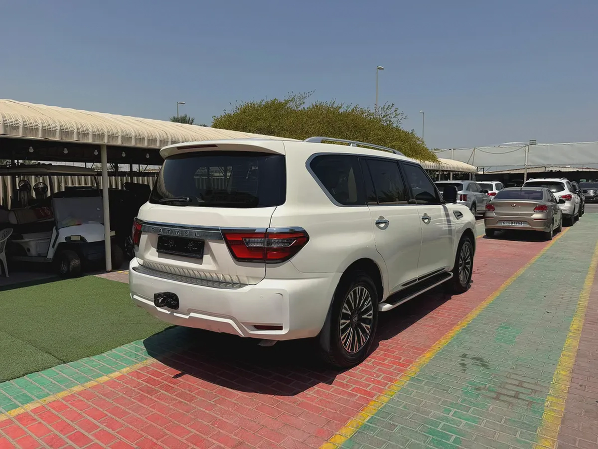 Nissan Patrol SE Platinum 2014 | GCC Specs | Well Maintained-4-4