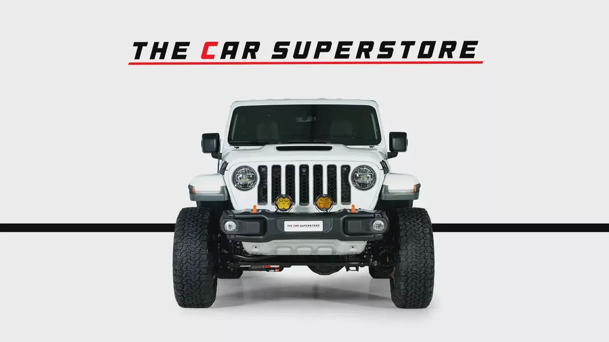 Jeep Wrangler Gladiator Sand Runner-GCC-Full Upgrades-KMC Rims-Rear Canopy-Differential Lock-2-2