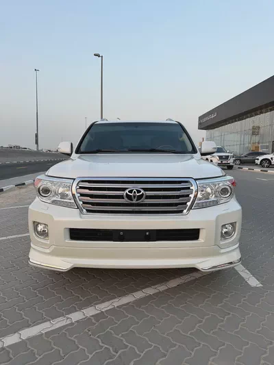2015 Toyota Land Cruiser VXR GCC Specs-0