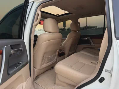 2015 Toyota Land Cruiser VXR GCC Specs-10