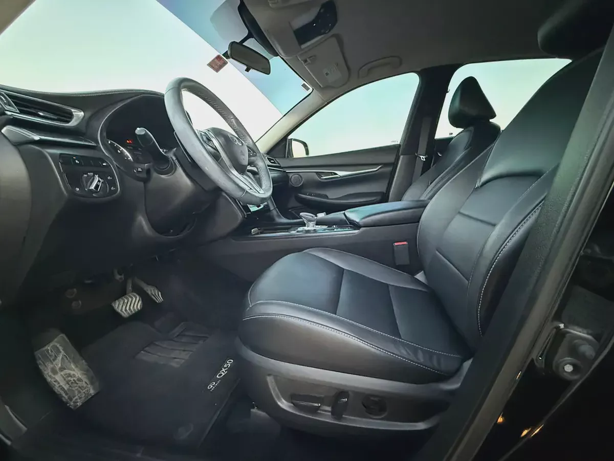 2021 Infiniti QX50 Comfort | GCC Specs | Low Mileage-17-17