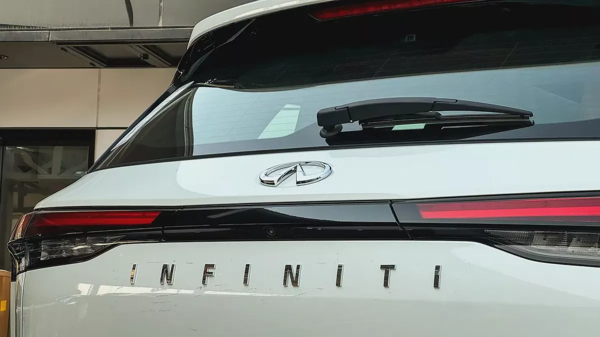 Infiniti QX60 Sensory 2025 Brand New 0kms 3.5L V6 GCC-2-2