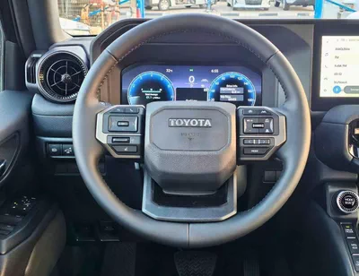 Toyota Prado VXR TURBO / 2.4L V4 PETROL / GGC SPECS / RADAR / HEADS UP DISPLAY / COOL BOX (CODE # ADV1)-15