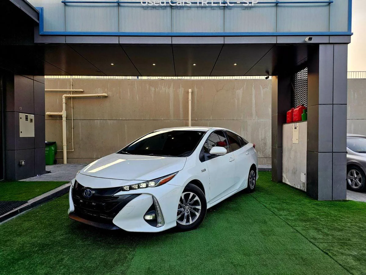 Toyota Prius TOYOTA PRIUS/1.8 HYBRID/JAPAN
