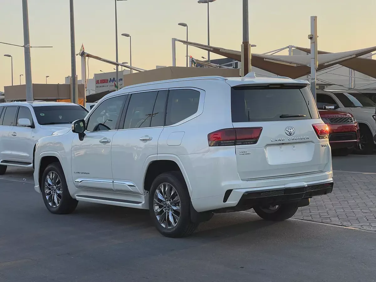 تويوتا لاند كلوزر توين تيربو Toyota Land Cruiser VXR 2025 GCC Specs-3-3