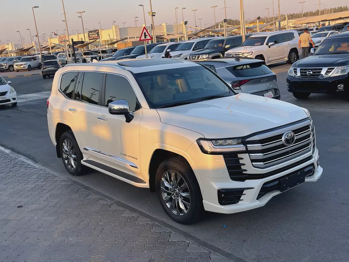 تويوتا لاند كلوزر توين تيربو Toyota Land Cruiser VXR 2025 GCC Specs-8-8