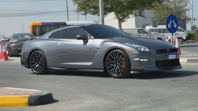 Nissan GT-R Premium (American 4k)-0
