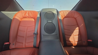 Nissan GT-R Premium (American 4k)-9