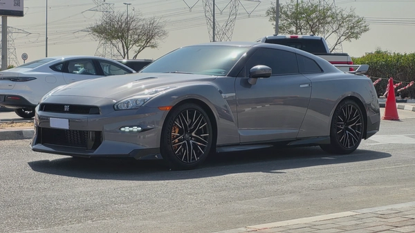 Nissan GT-R Premium (American 4k)