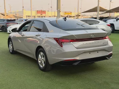 HYUNDAI ELANTRA—2022–GCC—FREE ACCIDENT—ORIGINAL PAINT—EXCELLENT CONDITION-5