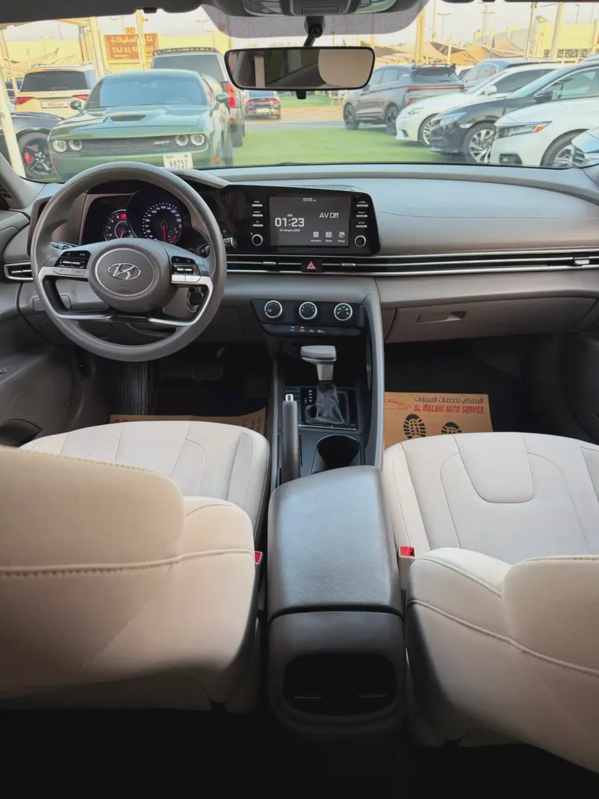 HYUNDAI ELANTRA—2022–GCC—FREE ACCIDENT—ORIGINAL PAINT—EXCELLENT CONDITION-9-9