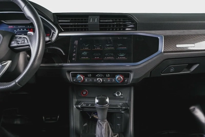 Audi RSQ3 Sportback-Premium Leather Interior-Red Interior Inserts-Carbon Fiber Trim-GCC-AUDI FSH-12
