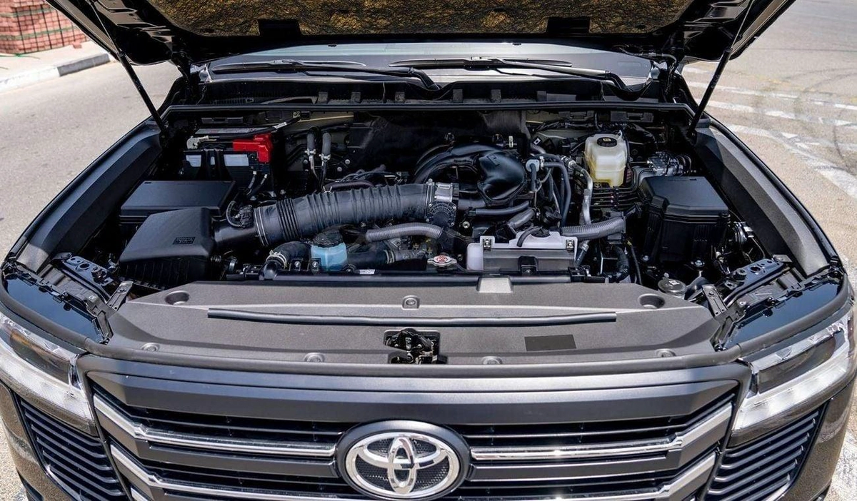Toyota Land Cruiser GXR 4.0L V6 PETROL-19-0