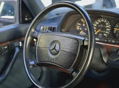 1989 Mercedes-Benz S-Class S 560 | Japanese Specs | Collectors Condition-16
