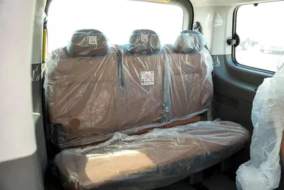 Hyundai Staria Luxury 7 seaters Hyundai Staria Luxury Premium 7 Seaters 2026 GCC specs (FOR EXPORT ONLY)-14