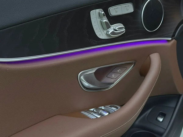 2023 Mercedes-Benz E-Class E 250 - Korean specs مرسيدس اي ٢٥٠ موديل ٢٠٢٣ وارد كوريا