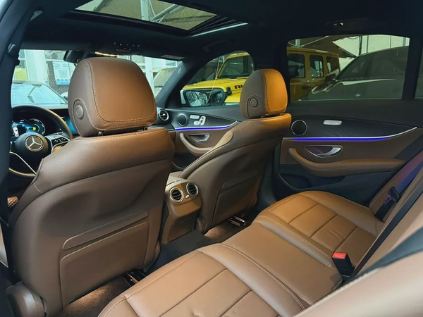 2023 Mercedes-Benz E-Class E 250 - Korean specs مرسيدس اي ٢٥٠ موديل ٢٠٢٣ وارد كوريا