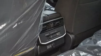 LC300 GXR 4.0L GCC 2026 for Export-13