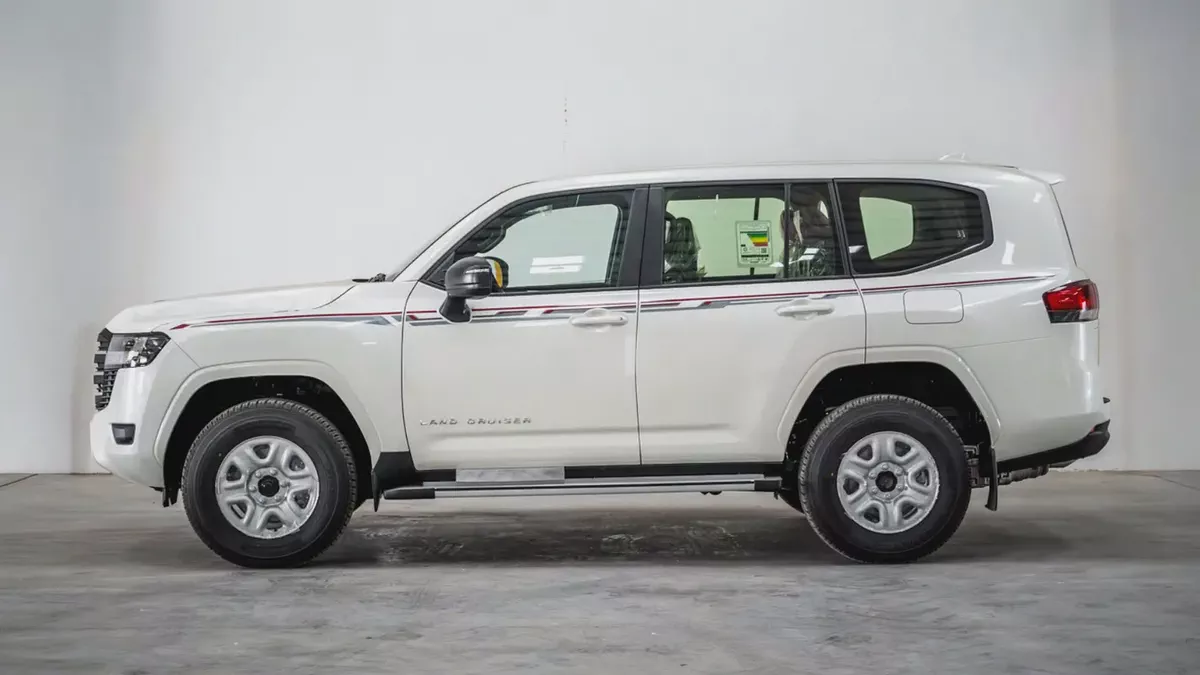 LC300 GXR 4.0L GCC 2026 for Export-3-3