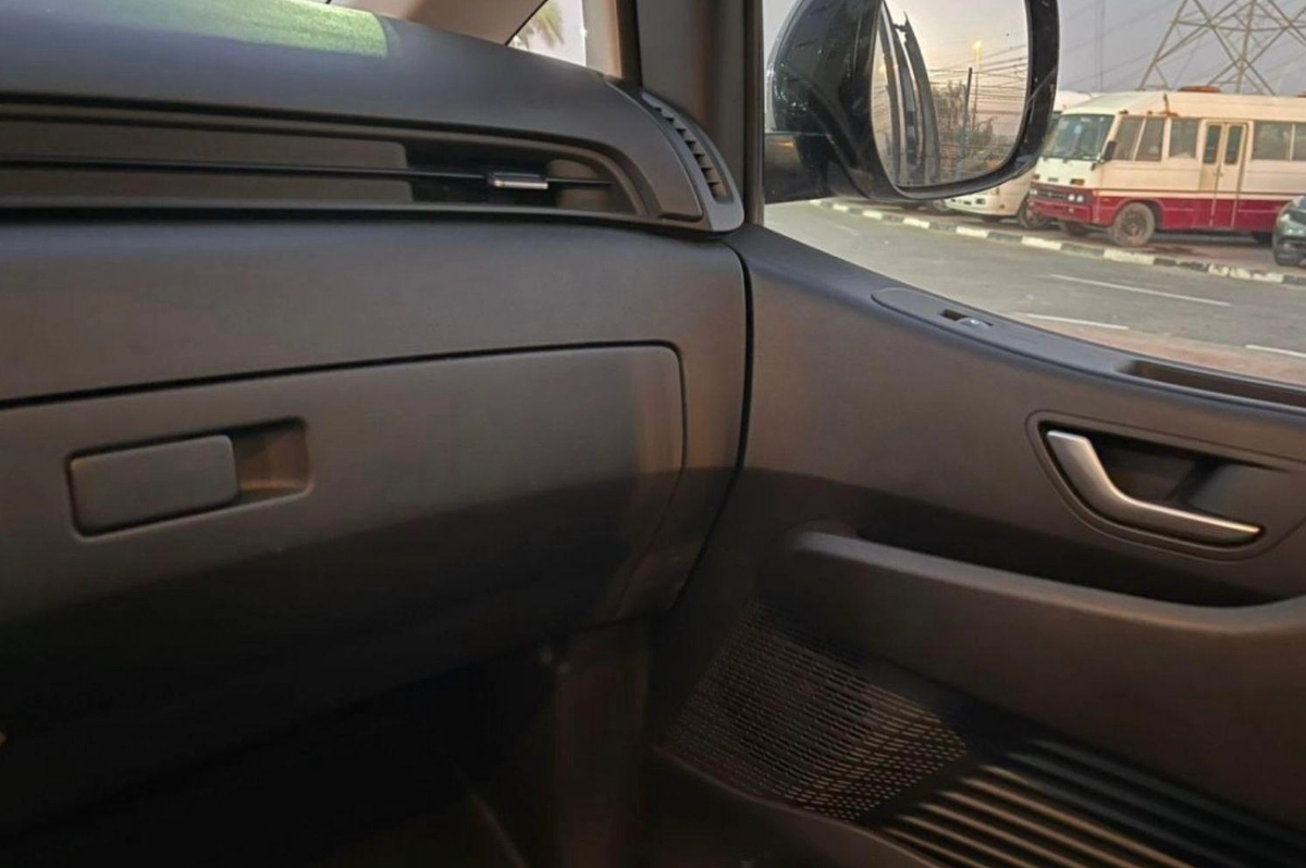 2026 Hyundai H-1 Starex Grey | Cargo Van-11-11
