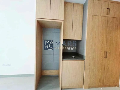 Garden | Studio | Spacious | Near to Airport |-4