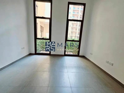 Garden | Studio | Spacious | Near to Airport |-6