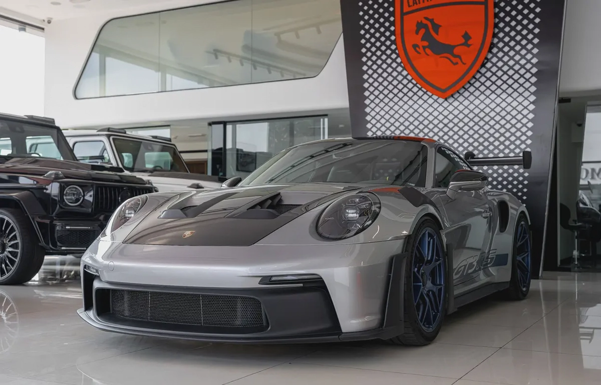 Porsche 911 GT3 RS | 2025 | Weissach Package | Grey | Dealer warranty-2-2