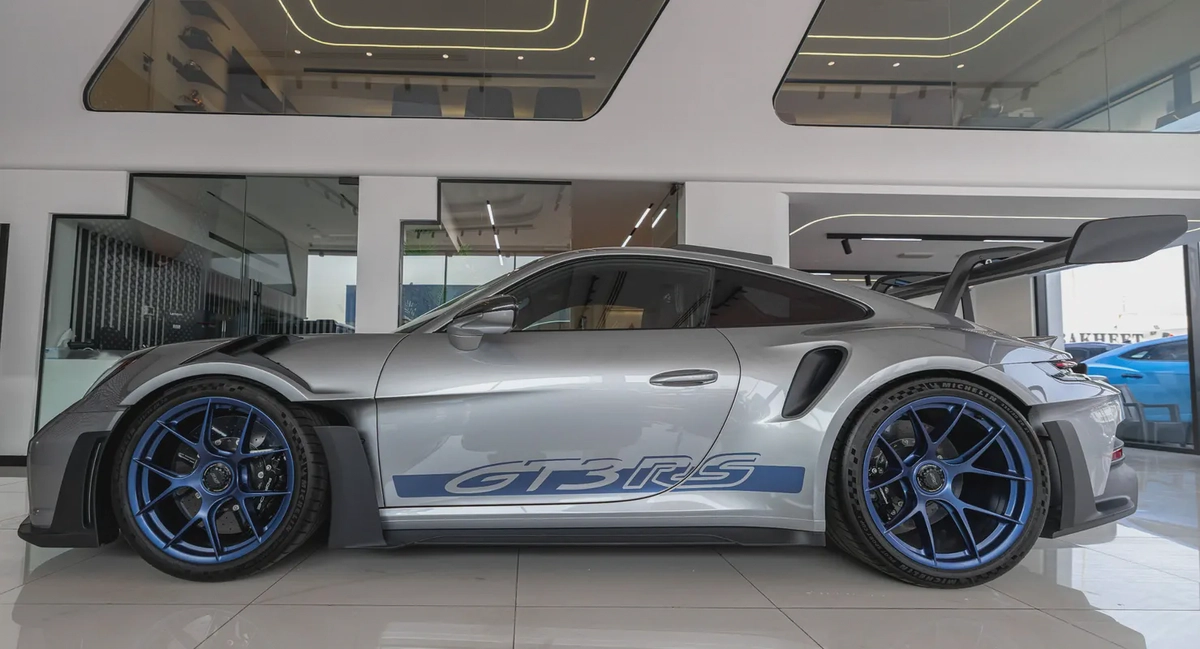 Porsche 911 GT3 RS | 2025 | Weissach Package | Grey | Dealer warranty-6-6