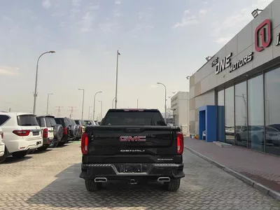 GMC SIERRA PICK UP DOUBLE CABIN 2022 DENALI  GCC Under Warranty-7