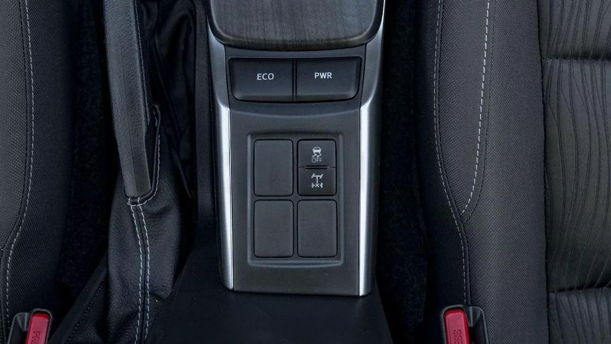 Toyota Fortuner EXR Toyota fortuner 2.4L diesel 4WD AT MY2025-17-0