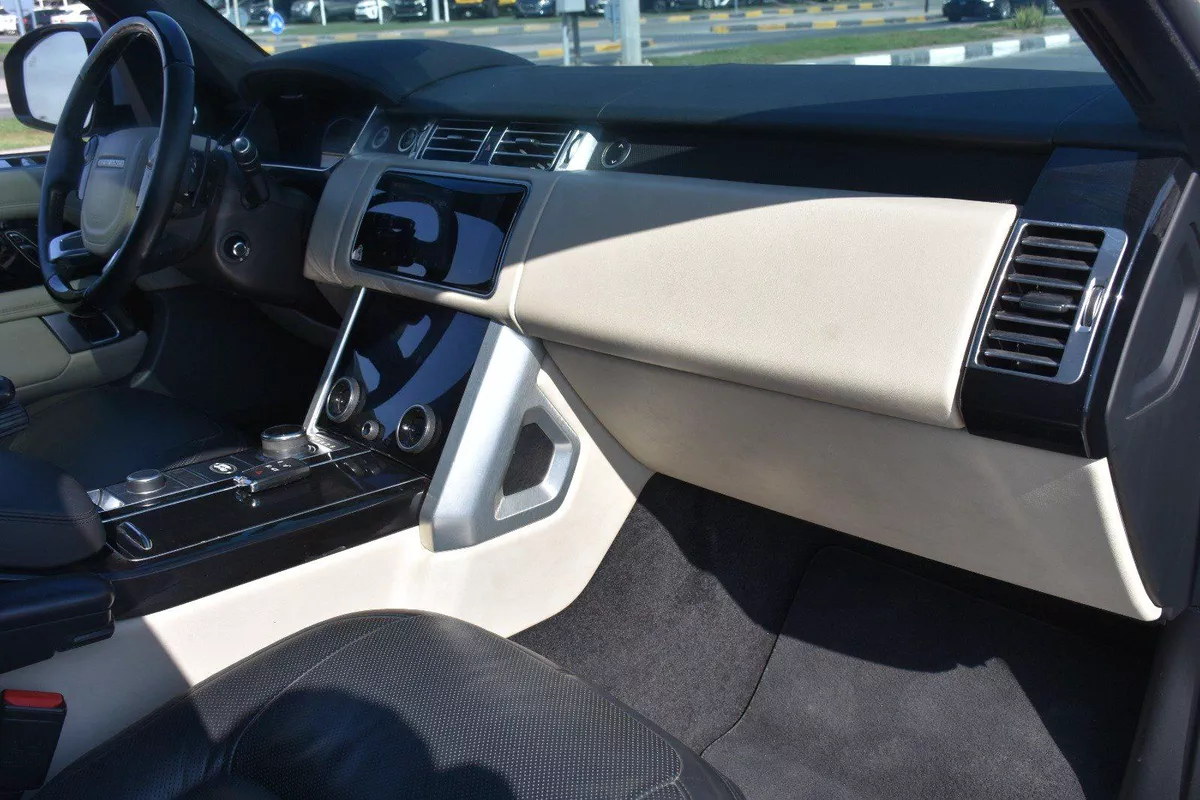 RANGE ROVER LWB SC 2020 | WHITE-19-19