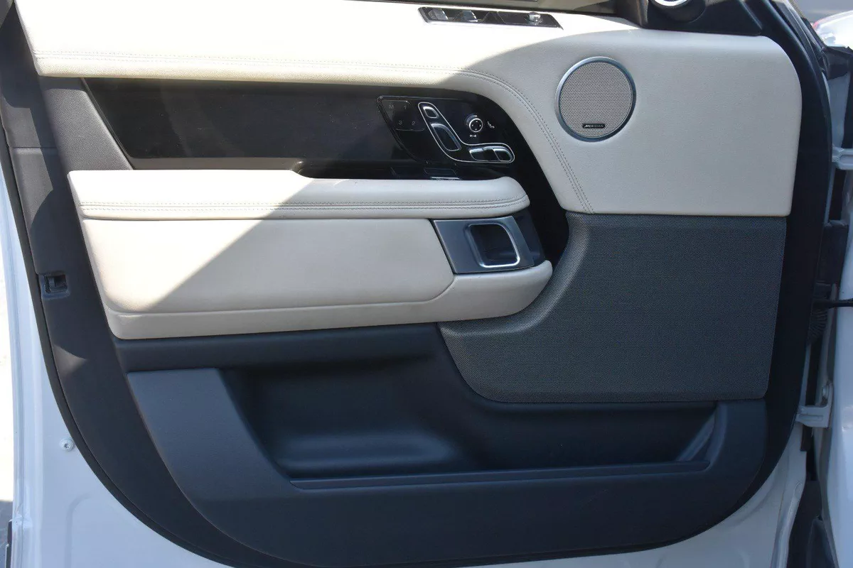 RANGE ROVER LWB SC 2020 | WHITE-17-17