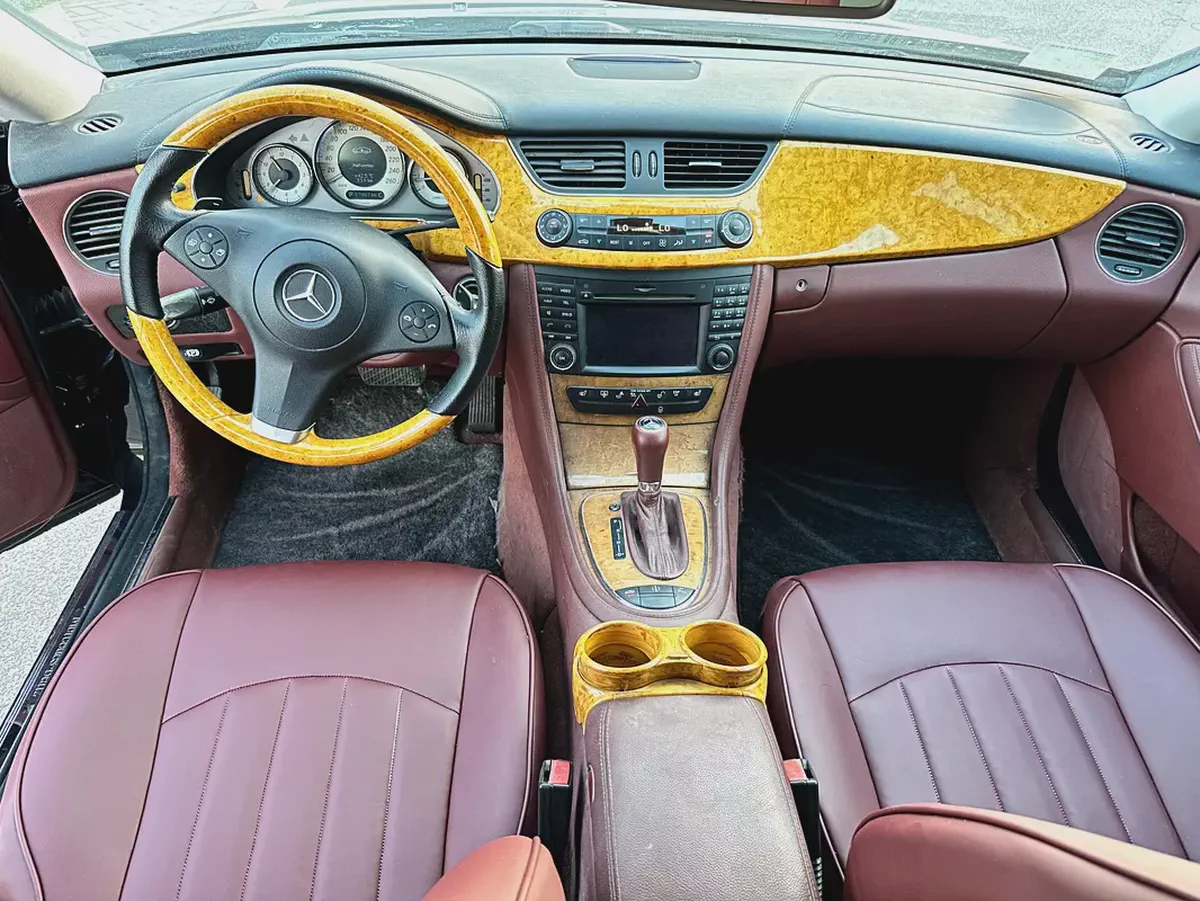 CLS30  AMG KIT INSIDE MAROON COLOR FRESH JAPAN IMPORTED-11-11