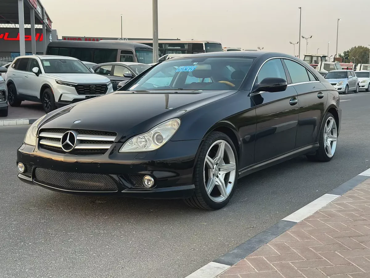CLS30  AMG KIT INSIDE MAROON COLOR FRESH JAPAN IMPORTED