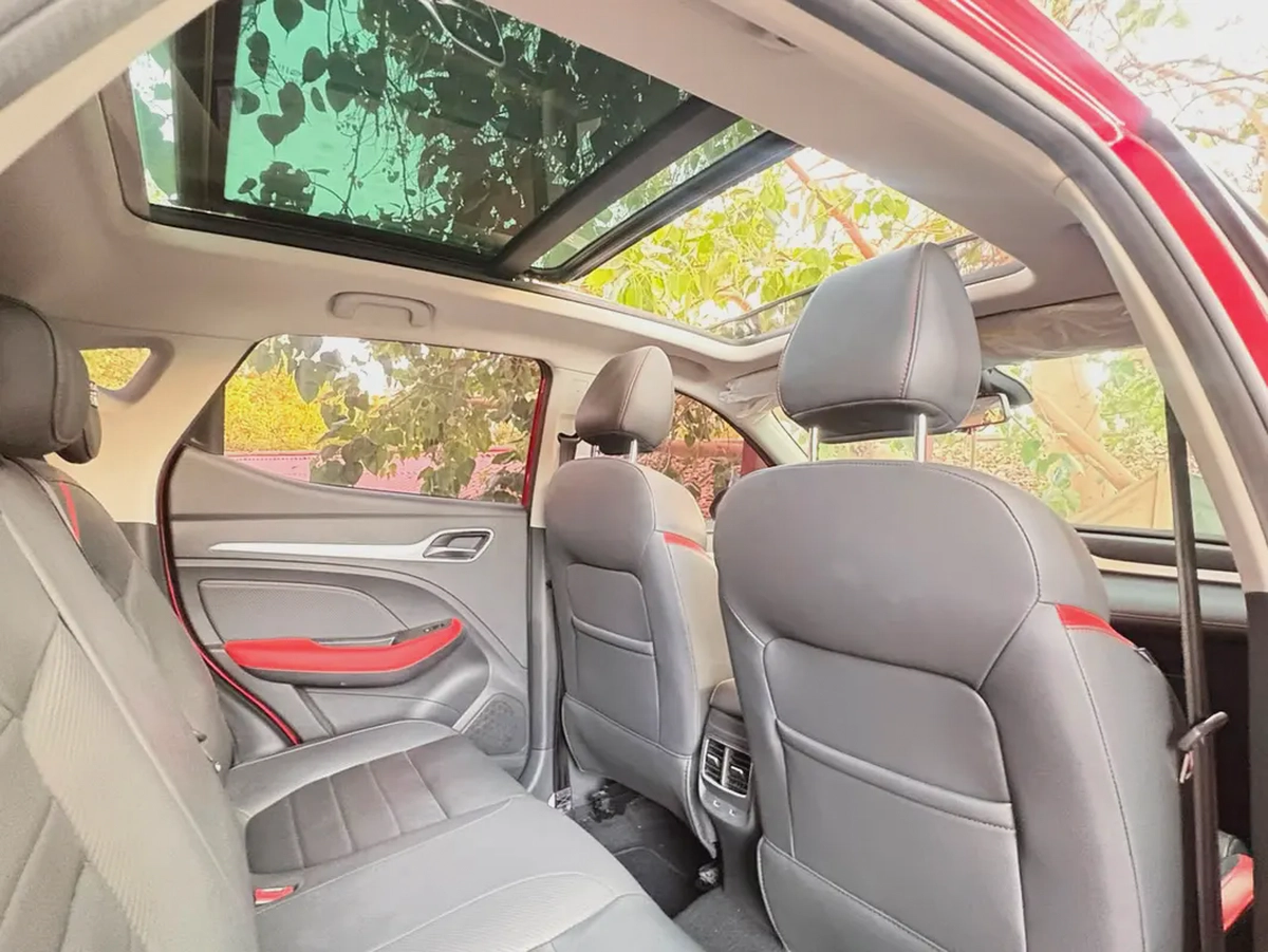 Full Option | GCC Specs | Under Warranty Till 2029 | Original Paint-9-9