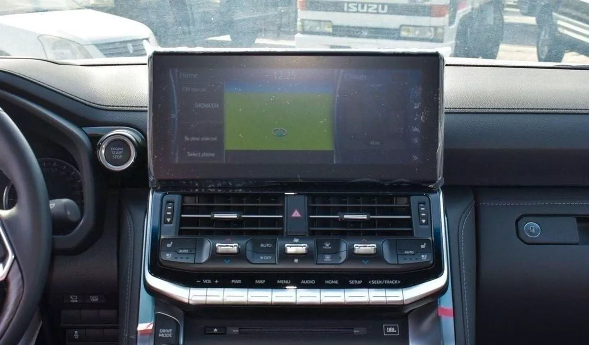 Toyota Land Cruiser VXR Toyota Land Cruiser LC300 VXR 3.3L Diesel full option 2026-12-0