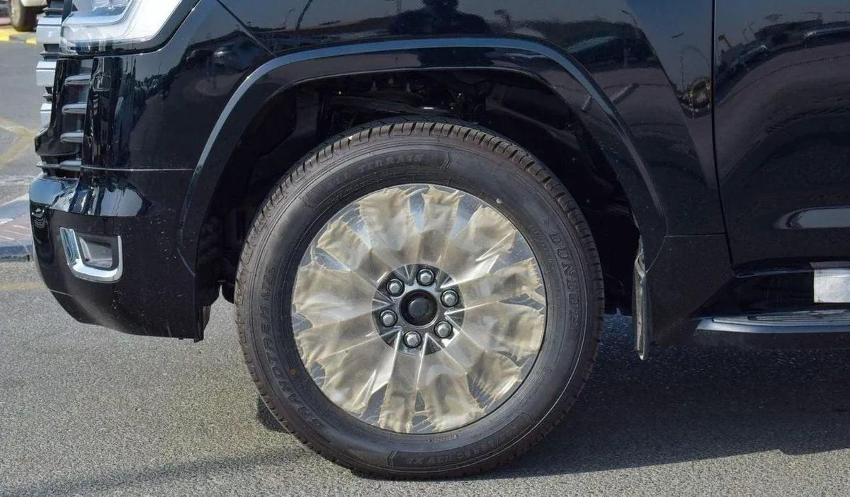 Toyota Land Cruiser VXR Toyota Land Cruiser LC300 VXR 3.3L Diesel full option 2026-4-0