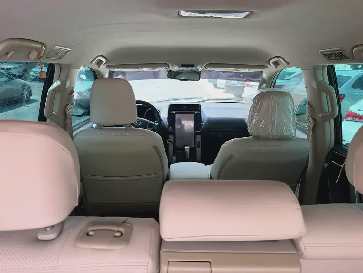 Reliable Toyota Prado TXL 2011 | GCC Specs | Well Maintained-11-11