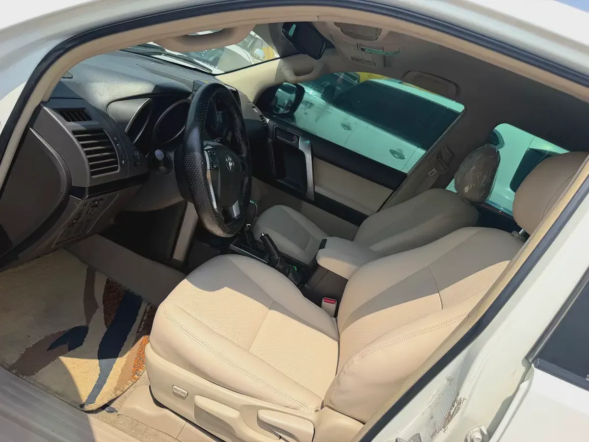 Reliable Toyota Prado TXL 2011 | GCC Specs | Well Maintained-2-2
