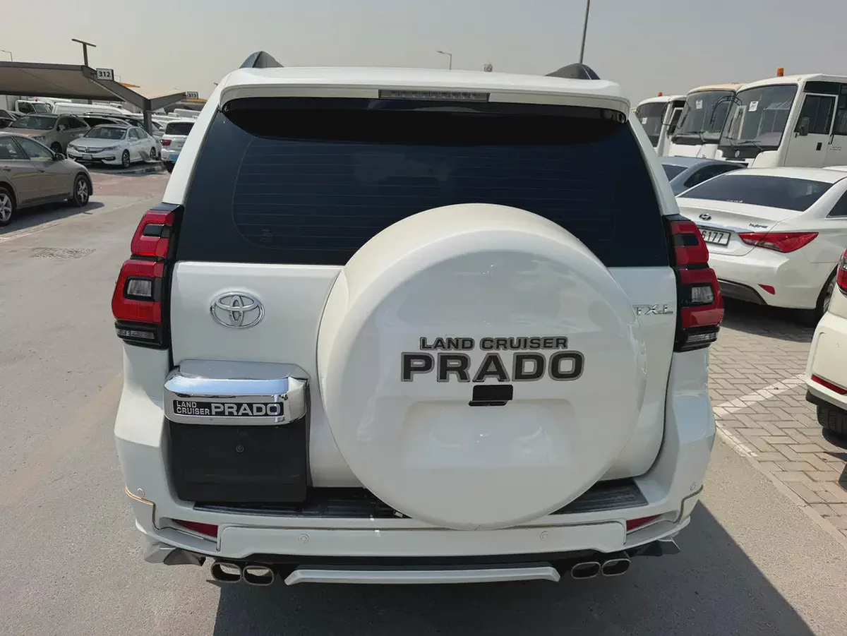 Reliable Toyota Prado TXL 2011 | GCC Specs | Well Maintained-6-6