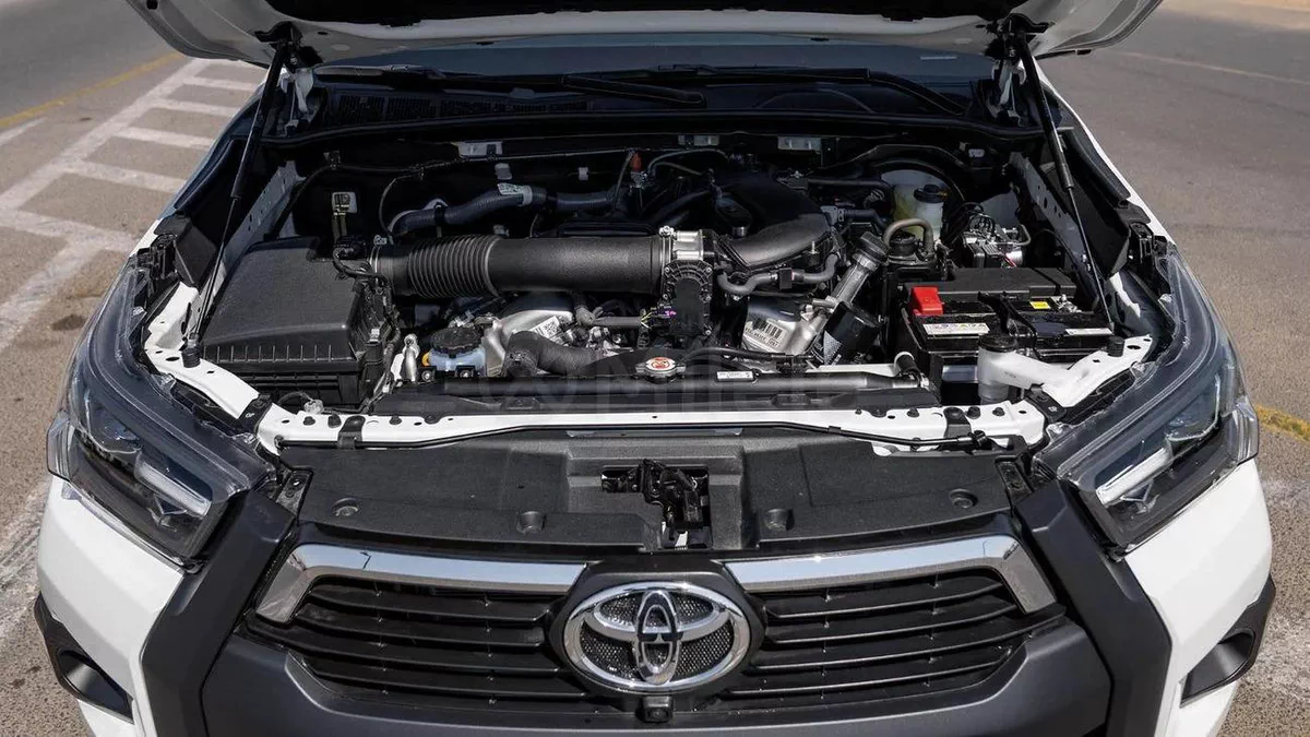Toyota Hilux ADVENTURE TOYOTA  | 2-YEAR WARRANTY + SERVICE AVAILABLE| 0% DOWNPAYMEN-17-17