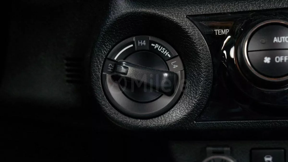 Toyota Hilux ADVENTURE TOYOTA  | 2-YEAR WARRANTY + SERVICE AVAILABLE| 0% DOWNPAYMEN-7-7