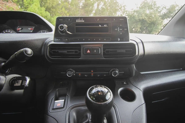 Peugeot Partner | Chiller Van | GCC Specs | Ref#P10909